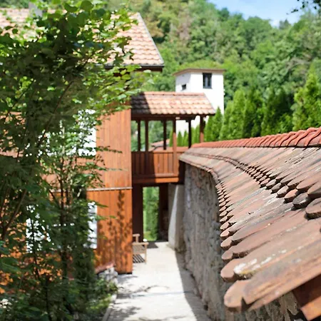Gutenburghuesli Mit Garten Am Fluss 바일하임