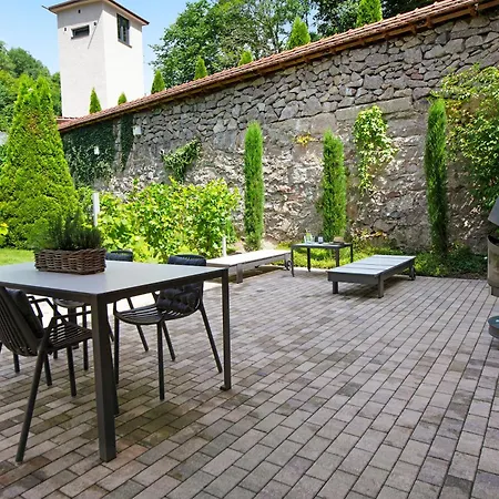 Gutenburghuesli Mit Garten Am Fluss 펜션 바일하임